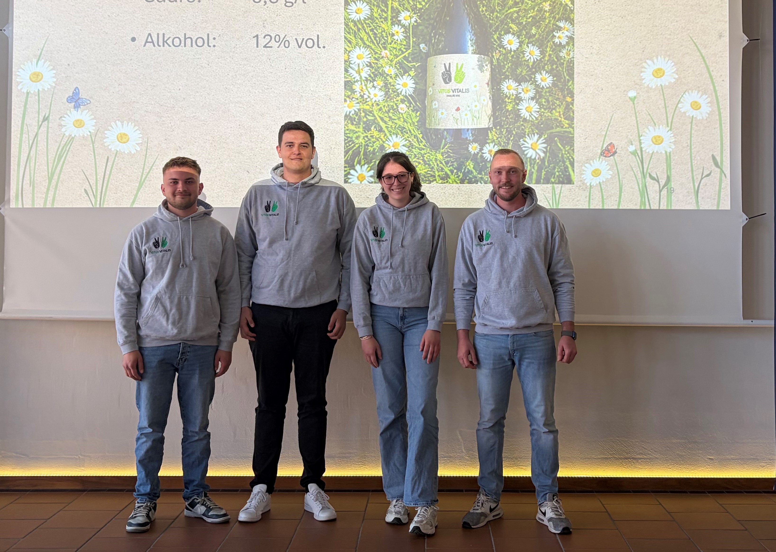 Gruppenfoto der Projektgruppe „Vitus Vitalis“ bei der Abschlusspräsentation.